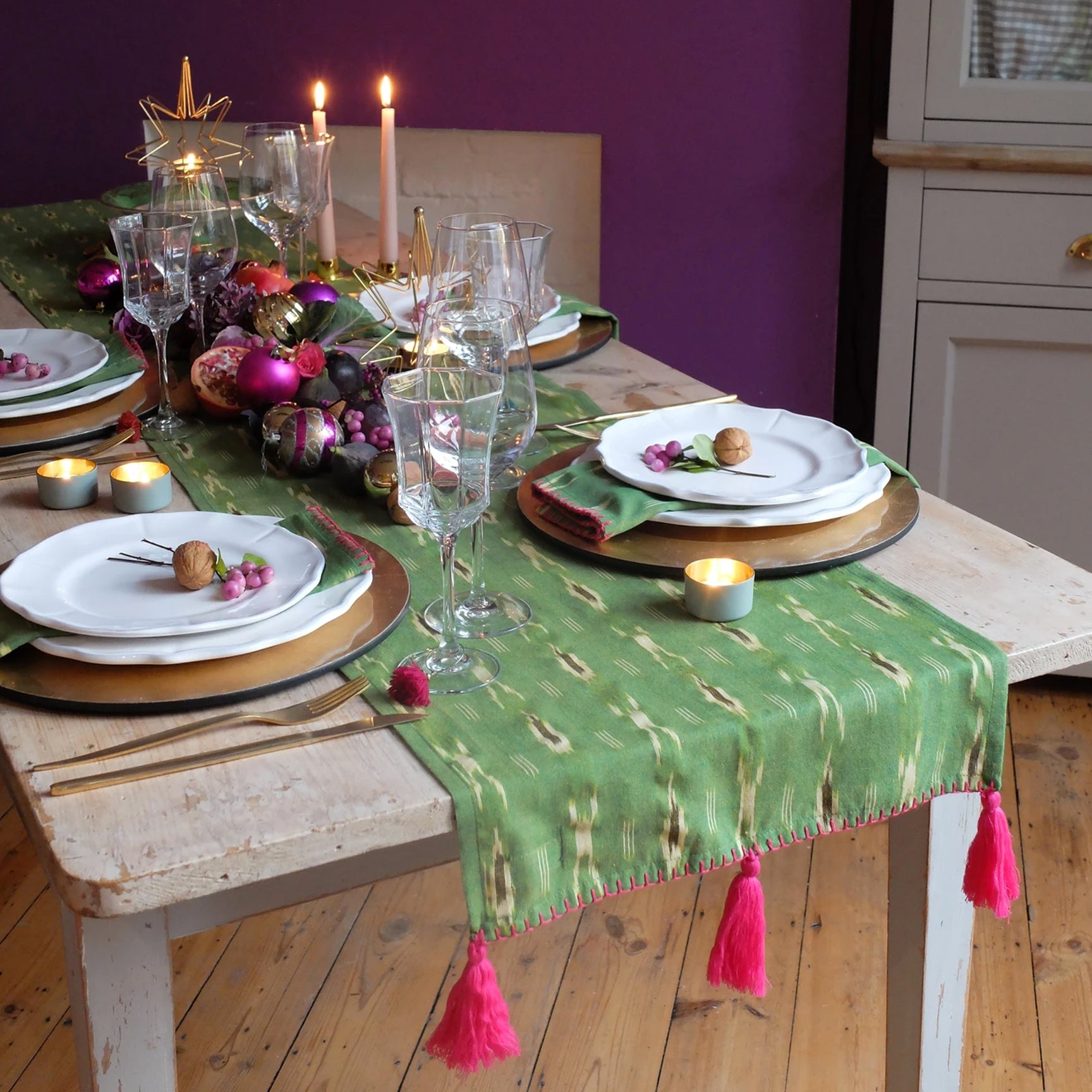 Larisa Table Runner